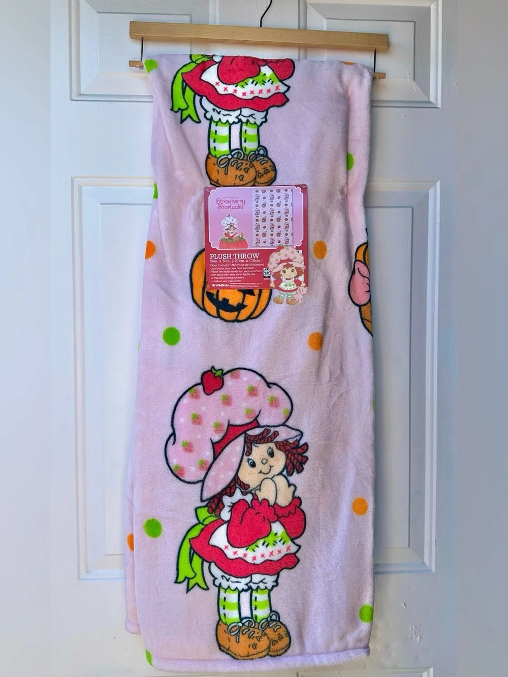 Strawberry Shortcake Pink Halloween Plush Throw Blanket